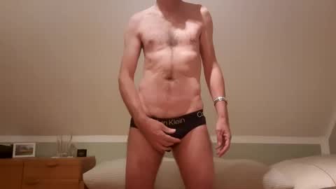 UWE online show from 11/04/25, 07:13