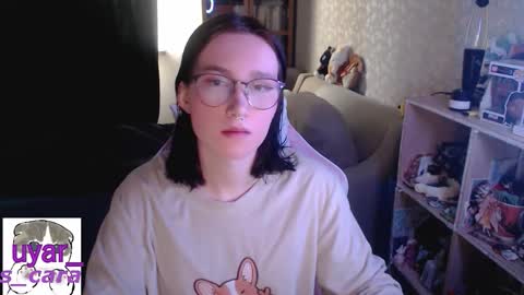 Snapshot of uyar_ chatting on 09/17/25, 11:23 Cara online show from 09/17/25, 11:23
