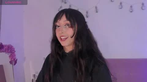 v1cky_ online show from 05/11/26, 11:46