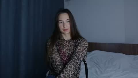 Valensiya online show from 06/18/26, 06:56