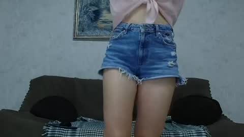 Valensiya online show from 08/02/26, 07:12