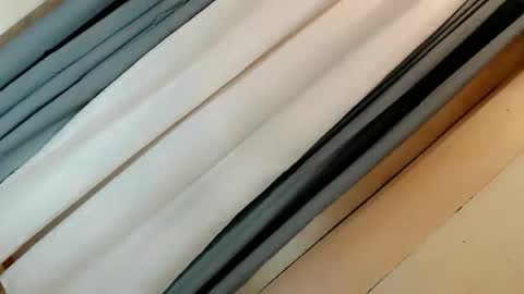 Snapshot of vae_sha chatting on 11/22/25, 09:41 JESS - DONT FORGET TO FOLLOW ME AND GIVE ME THUMBS UP online show from 11/22/25, 09:41