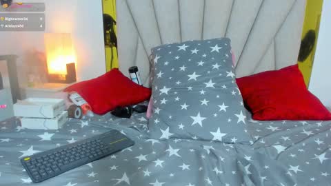 vahioleth  online show from 12/11/24, 06:04