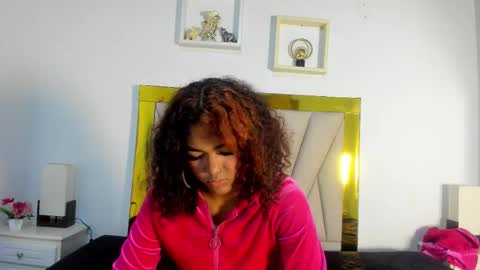 Snapshot of vahiolet_fuentes chatting on 01/06/26, 02:59 vahioleth online show from 01/06/26, 02:59