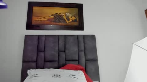 Vahiolet smith online show from 01/14/26, 03:45