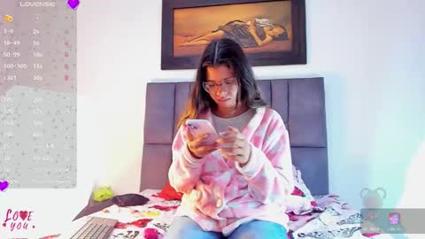 Vahiolet smith online show from 02/19/26, 03:13