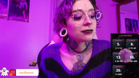 Vainilla Independent model online show from 01/05/25, 10:40