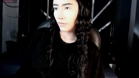 Vaioleth online show from 01/12/26, 07:41