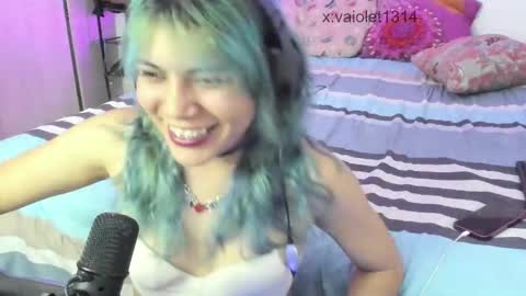 Vaiolet1314 online show from 01/06/26, 04:05