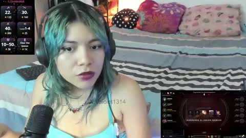 Vaiolet1314 online show from 01/11/26, 01:43