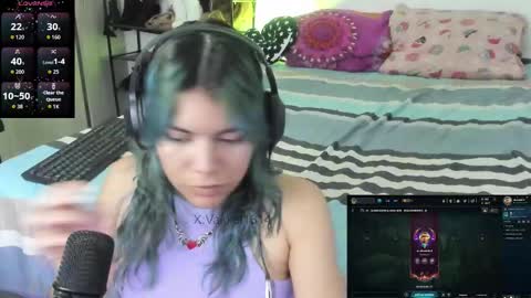 Vaiolet1314 online show from 01/12/26, 02:06