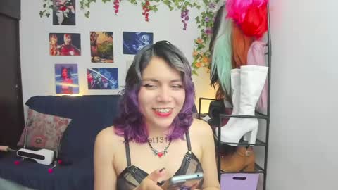 Vaiolet1314 online show from 05/03/26, 10:49