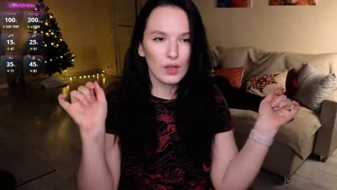 Snapshot of val_manson chatting on 12/20/24, 08:34 Val online show from 12/20/24, 08:34