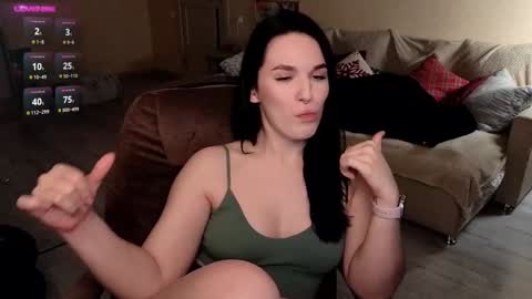 Snapshot of val_manson chatting on 01/12/25, 07:10 Val online show from 01/12/25, 07:10