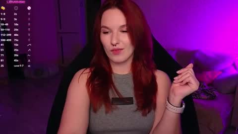 Snapshot of val_manson chatting on 09/28/25, 07:41 Val online show from 09/28/25, 07:41