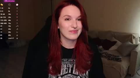 Snapshot of val_manson chatting on 10/20/25, 07:47 Val online show from 10/20/25, 07:47