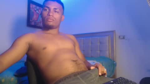Snapshot of val_sex02 chatting on 03/10/25, 08:56 val_sex02 online show from 03/10/25, 08:56