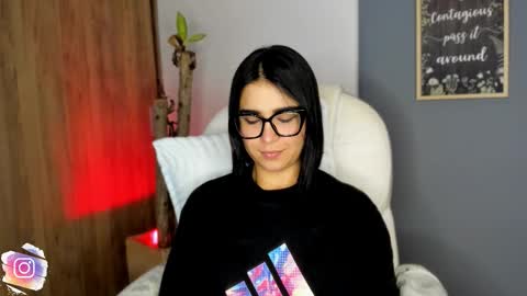 Snapshot of val_varago chatting on 02/24/26, 03:48 val_varago online show from 02/24/26, 03:48