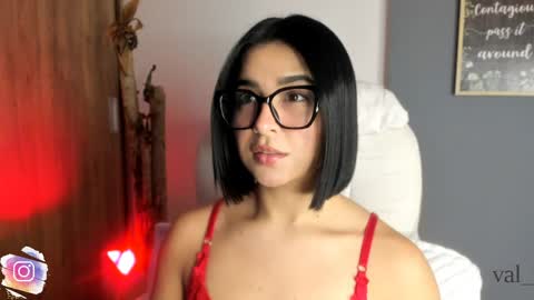 Snapshot of val_varago chatting on 04/18/26, 04:38 val_varago online show from 04/18/26, 04:38