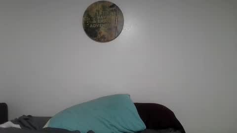 Snapshot of valarieak chatting on 10/04/25, 01:53 valarieak online show from 10/04/25, 01:53