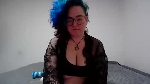 Snapshot of valarieak chatting on 03/26/26, 06:19 valarieak online show from 03/26/26, 06:19