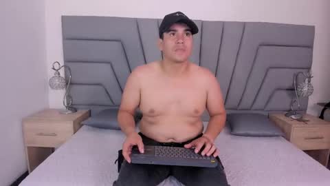 Samantha y Matt online show from 10/05/25, 03:27