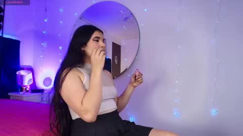 Tifanny  online show from 12/03/25, 07:45