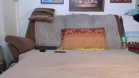 Snapshot of valemer chatting on 02/04/25, 10:02 Cheating Slut online show from 02/04/25, 10:02