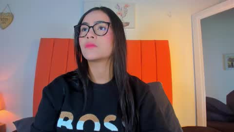 VALENTINA  3 online show from 12/16/25, 12:10