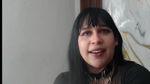 valen_ross7 online show from 05/05/26, 08:17