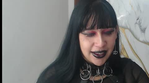 valen_ross7 online show from 05/06/26, 08:19