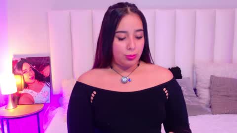 Snapshot of valen_scott_ chatting on 06/16/26, 12:08 Valen Scott online show from 06/16/26, 12:08