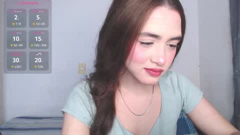 Snapshot of valen_thompson chatting on 01/06/26, 12:03 IG-valen mendoza99 twitter valenthompson99 online show from 01/06/26, 12:03