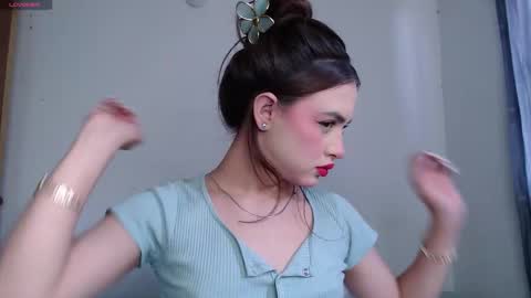 Snapshot of valen_thompson chatting on 02/20/26, 04:40 IG-valen mendoza99 twitter valenthompson99 online show from 02/20/26, 04:40