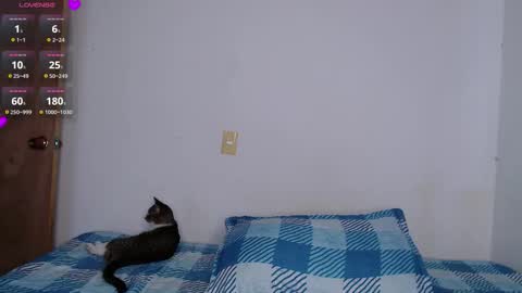 Snapshot of valen_thompson chatting on 02/27/26, 09:26 IG-valen mendoza99 twitter valenthompson99 online show from 02/27/26, 09:26