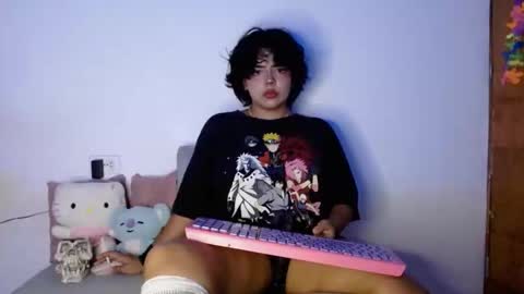 Snapshot of valenbeauty chatting on 05/26/26, 03:46 valenbeauty online show from 05/26/26, 03:46