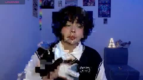 Snapshot of valenbeauty chatting on 06/02/26, 02:13 valenbeauty online show from 06/02/26, 02:13
