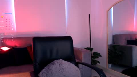 Snapshot of valengarcia_ chatting on 01/25/25, 09:57 valen online show from 01/25/25, 09:57