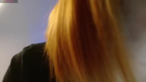 Valen online show from 04/25/26, 12:41