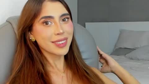 Angela online show from 01/09/25, 08:55