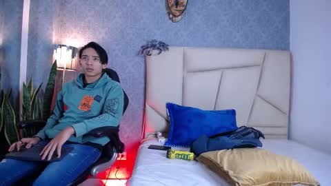 Snapshot of valenorlerot chatting on 10/14/25, 04:46 Valenor online show from 10/14/25, 04:46