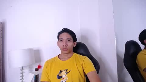 Snapshot of valenorlerot chatting on 10/19/25, 04:57 Valenor online show from 10/19/25, 04:57
