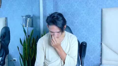 Snapshot of valenorlerot chatting on 10/21/25, 05:41 Valenor online show from 10/21/25, 05:41