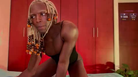 Snapshot of valent1nn chatting on 03/11/25, 12:00 Valentin independent Cam Boy online show from 03/11/25, 12:00