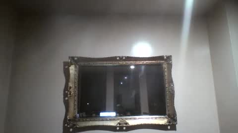 Snapshot of valentina376456 chatting on 02/13/25, 11:26 Julieta-2012 online show from 02/13/25, 11:26