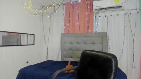 Valentina online show from 01/24/25, 04:16