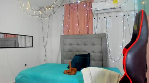 Valentina online show from 02/14/25, 03:54