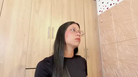 Snapshot of valentina_evans222 chatting on 08/07/26, 07:16 Valentina Evans online show from 08/07/26, 07:16
