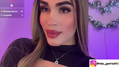 Snapshot of valentina_gaviria_ chatting on 01/28/25, 08:04 VALENTINA GAVIRIA online show from 01/28/25, 08:04