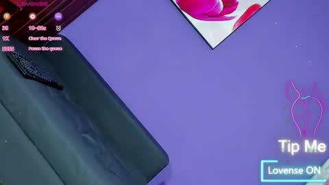 valentina_horny777 online show from 10/01/25, 11:33